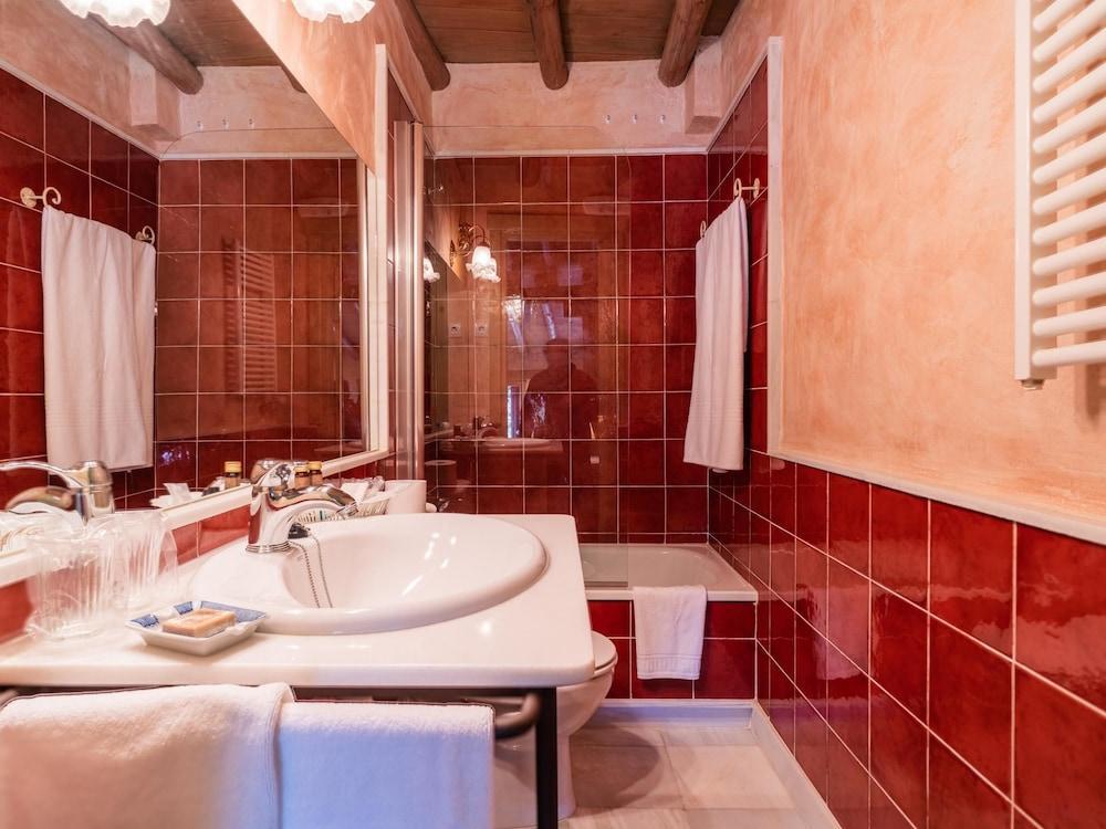 Posada Real La Casa De Arriba Navarredonda de Gredos Ngoại thất bức ảnh