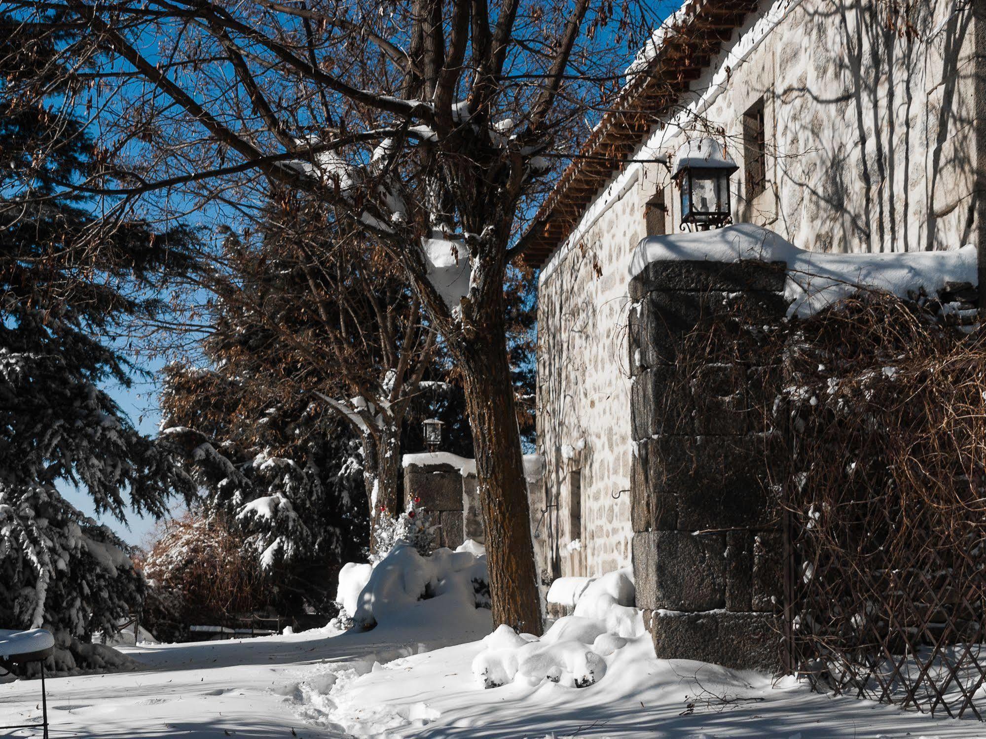 Posada Real La Casa De Arriba Navarredonda de Gredos Ngoại thất bức ảnh